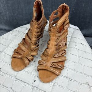 PIKOLINOS Tan Strappy Sandals with Comfortable  design, 2.5” heel EU Sz 42/US 11